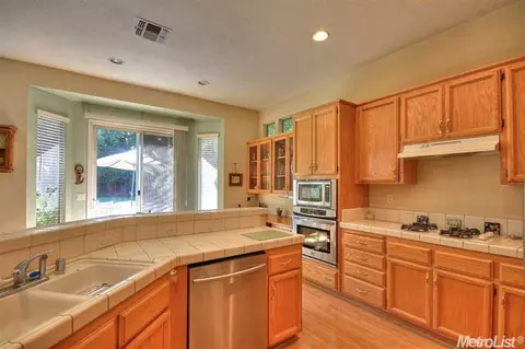 5732 Delbrook Ln, Carmichael, CA 95608 photo 10