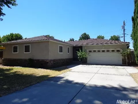 1310 Schulenberg Ave, Modesto, CA 95350 photo 1