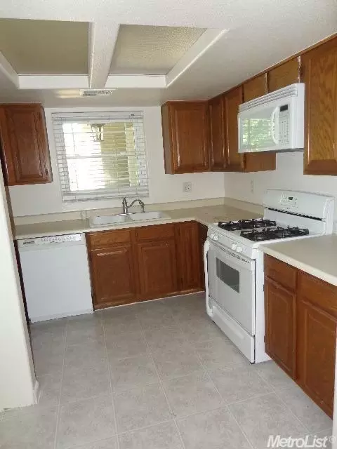 1310 Schulenberg Ave, Modesto, CA 95350 photo 8
