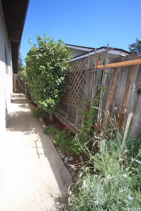 1432 Warfield, Modesto, CA 95350 photo 22