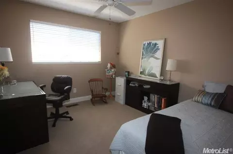 1432 Warfield, Modesto, CA 95350 photo 18