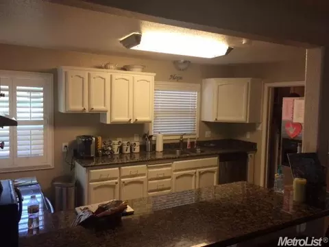 305 Covena, Modesto, CA 95354 photo 4