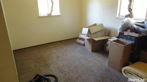 412 Floyd, Modesto, CA 95350 photo 17