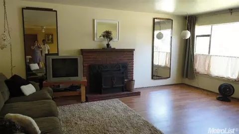 412 Floyd, Modesto, CA 95350 photo 9
