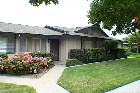 215 Floyd Ave #19, Modesto, CA 95350 photo 1