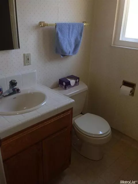 2312 Dana Ln, Modesto, CA 95350 photo 7