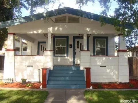 216 Sycamore Ave, Manteca, CA 95336 photo 1