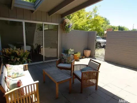 912 Hackberry Ave, Modesto, CA 95350 photo 4