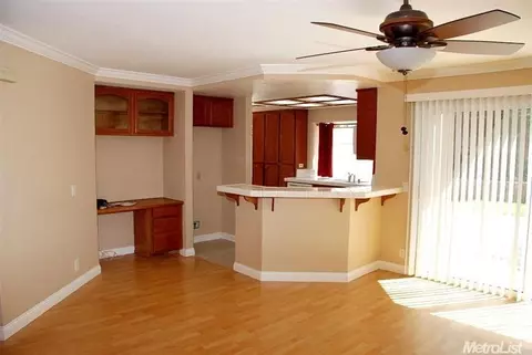 8249 Prior Way, Antelope, CA 95843 photo 4