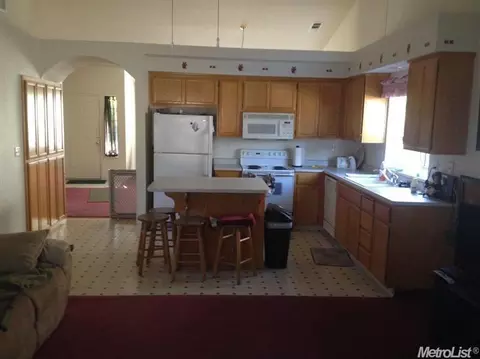 205 Sentinel Dr, Modesto, CA 95357 photo 5
