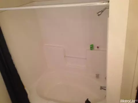 205 Sentinel Dr, Modesto, CA 95357 photo 18