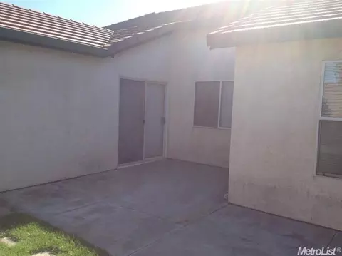 205 Sentinel Dr, Modesto, CA 95357 photo 23