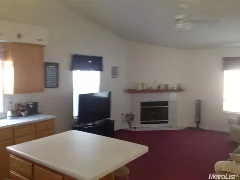 205 Sentinel Dr, Modesto, CA 95357 photo 4