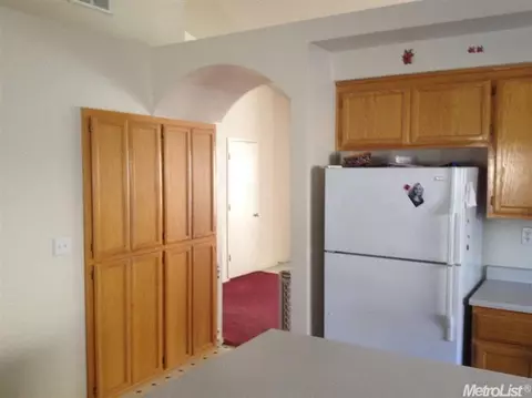 205 Sentinel Dr, Modesto, CA 95357 photo 8