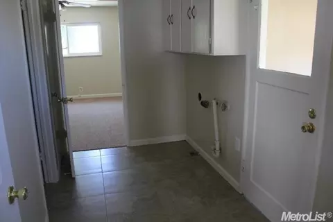 807 Pine St, Manteca, CA 95336 photo 17