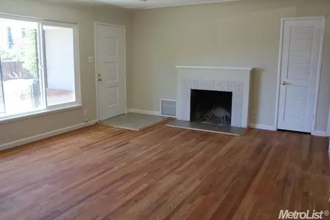 807 Pine St, Manteca, CA 95336 photo 5
