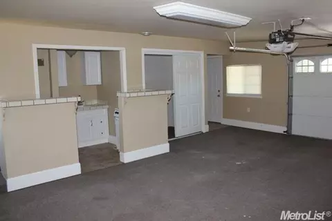 807 Pine St, Manteca, CA 95336 photo 15
