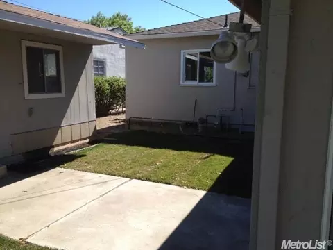 807 Pine St, Manteca, CA 95336 photo 19