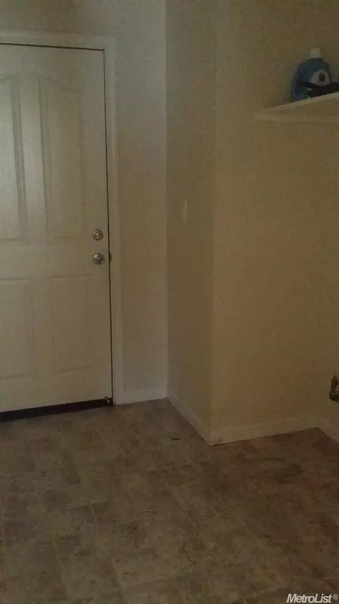 3412 Saints Way, Modesto, CA 95355 photo 8