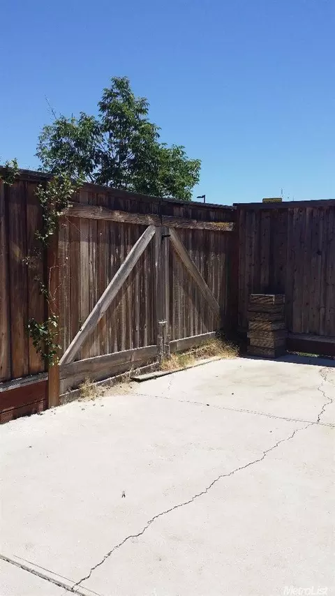 3412 Saints Way, Modesto, CA 95355 photo 10