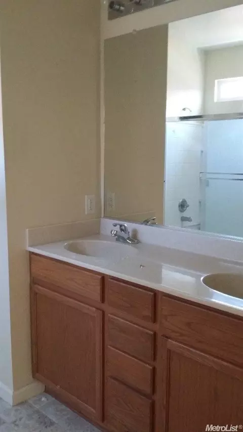 3412 Saints Way, Modesto, CA 95355 photo 7
