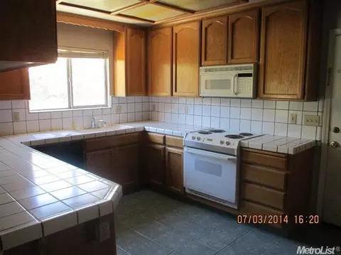 1245 Aptos Dr, Turlock, CA 95382 photo 5