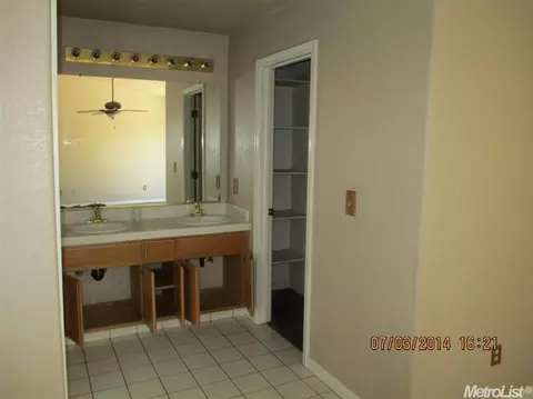 1245 Aptos Dr, Turlock, CA 95382 photo 12