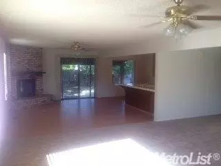 2525 Clara Dr, Turlock, CA 95380 photo 4