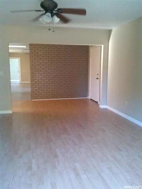 1633 Imperial Ave, Modesto, CA 95358 photo 5
