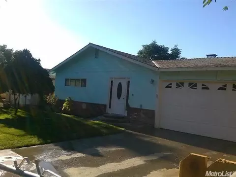 1633 Imperial Ave, Modesto, CA 95358 photo 2