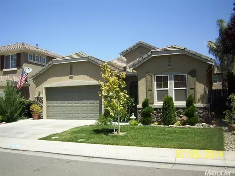 2429 Trident Dr, Modesto, CA 95355 photo 1