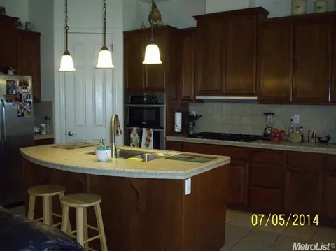 2429 Trident Dr, Modesto, CA 95355 photo 4
