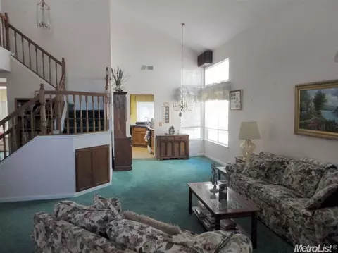 9044 Redwater Dr, Antelope, CA 95843 photo 5