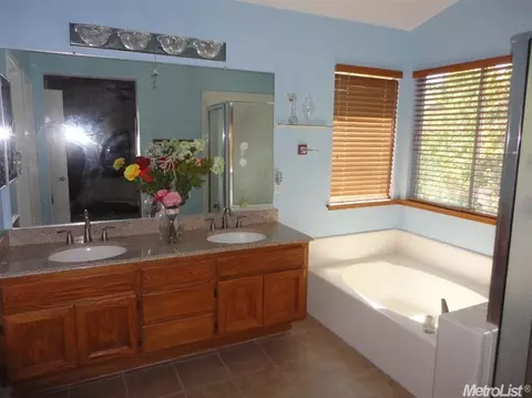 9044 Redwater Dr, Antelope, CA 95843 photo 12