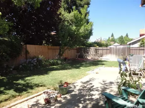 9044 Redwater Dr, Antelope, CA 95843 photo 16