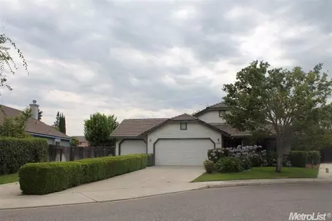3916 Angel Ln, Ceres, CA 95307 photo 1
