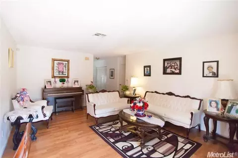 1724 Duncan Dr, Tracy, CA 95376 photo 4