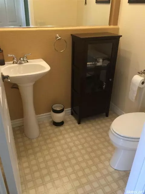 1024 Bear Pl, Tracy, CA 95376 photo 13
