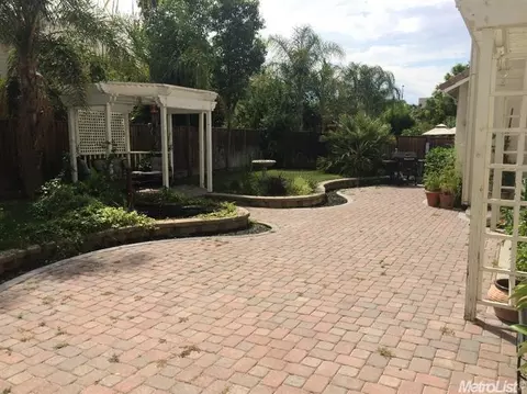 1024 Bear Pl, Tracy, CA 95376 photo 11