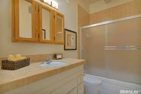 1028 Columbia Pl, Davis, CA 95616 photo 17