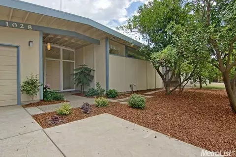 1028 Columbia Pl, Davis, CA 95616 photo 1
