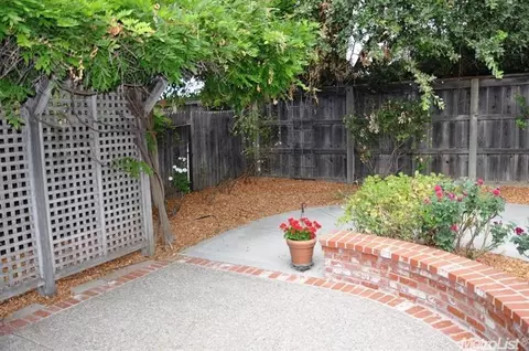 2607 Albany Ave, Davis, CA 95618 photo 17