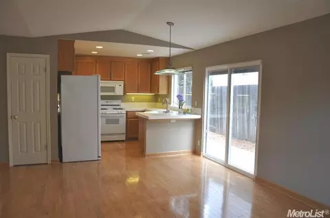 2607 Albany Ave, Davis, CA 95618 photo 10