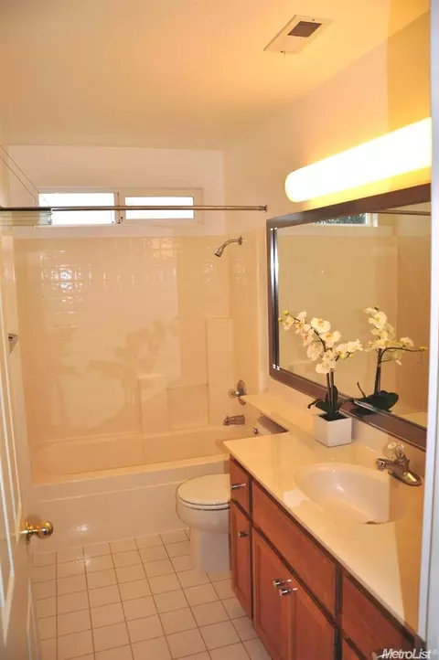 2607 Albany Ave, Davis, CA 95618 photo 7