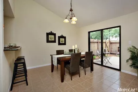 752 Bianco, Davis, CA 95616 photo 4