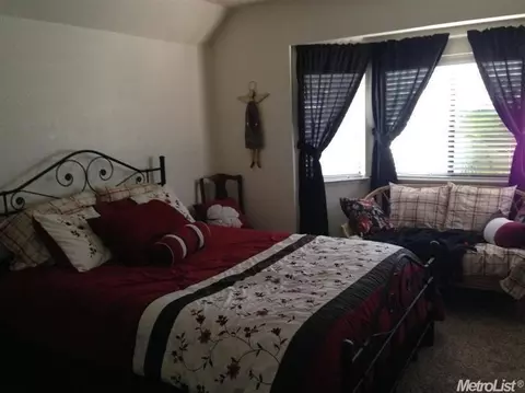 411 Golf Cir, Manteca, CA 95337 photo 9