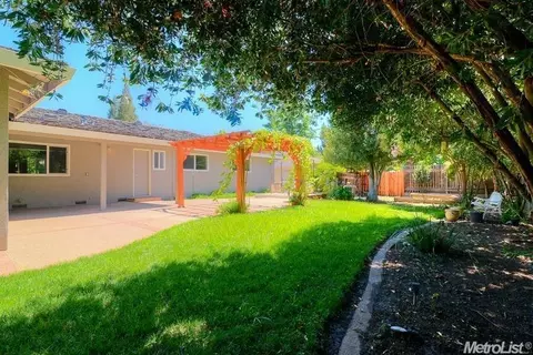 4477 Stollwood Dr, Carmichael, CA 95608 photo 18