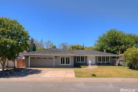 4477 Stollwood Dr, Carmichael, CA 95608 photo 1