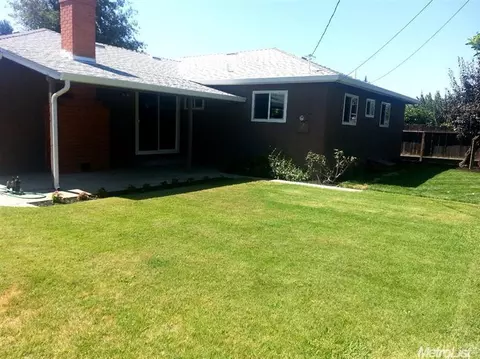 822 Baker Dr, Ripon, CA 95366 photo 8