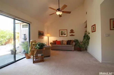 2417 Sparrow Ct, Davis, CA 95616 photo 8